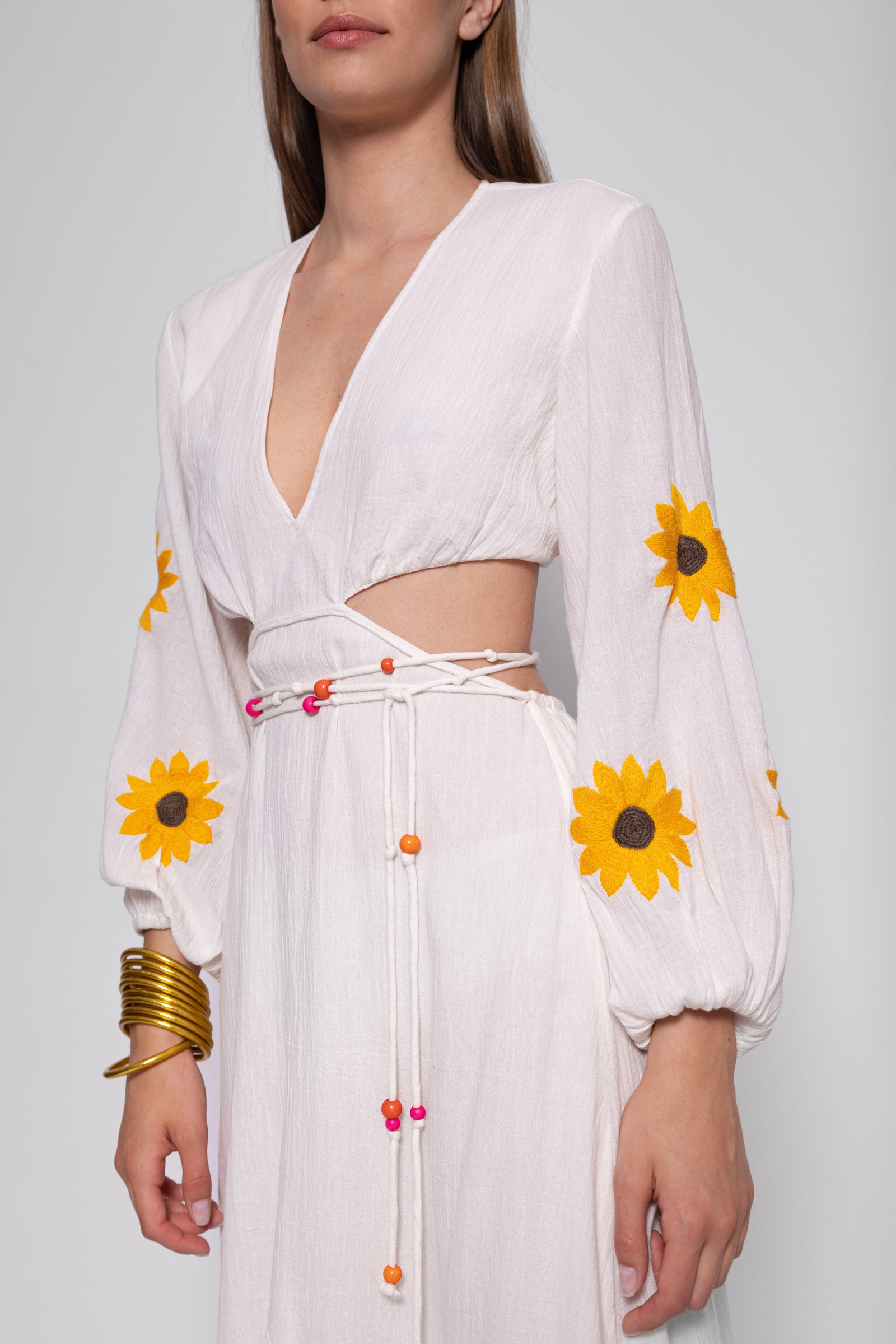 JENNA LONG DRESS WHITE & SUNFLOWERS EMBROIDERIES – Sundress.fr